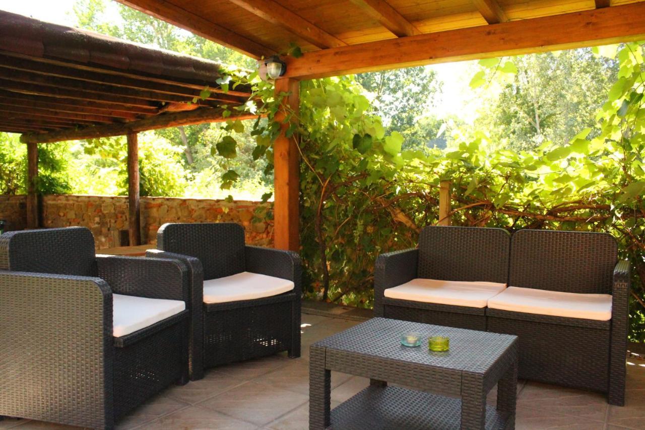 Il Casolare Bed & Breakfast Penna Exterior photo